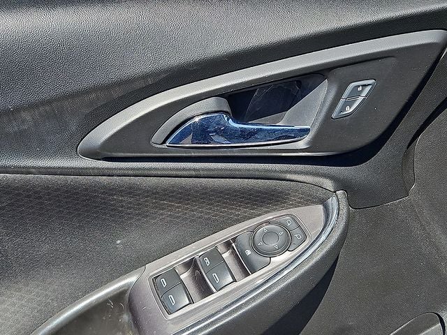 2017 Chevrolet Malibu LT 1LT