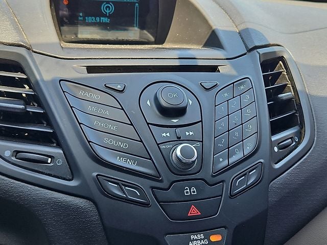 2015 Ford Fiesta SE
